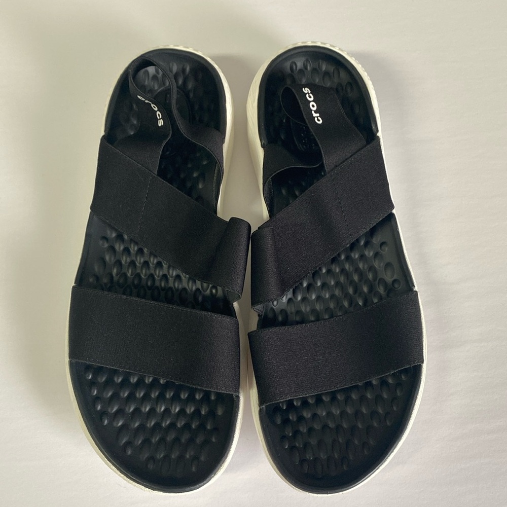 Crocs women’s LiteRide stretch sandals